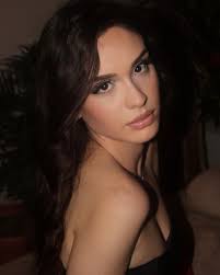 Charna Nevzati – Makedonija