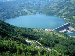 Perućko jezero