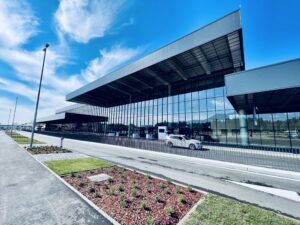 “Međunarodni aerodrom Jože Pučnik Ljubljana” – Ljubljana