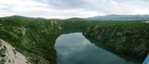 Cetina