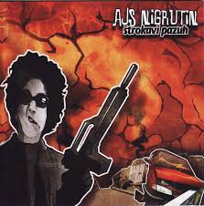 Štrokavi pazuh – Ajs Nigrutin