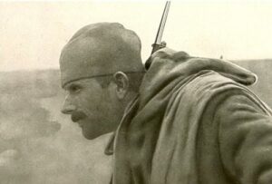 “Pukni zoro” – Magnifico