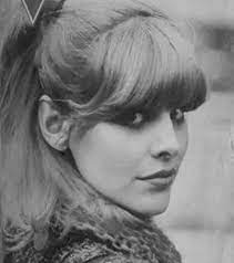 “Voljela sam voljela” – Milić Vukašinović