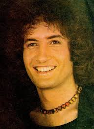 “Sećaš li se Sanja” – Milić Vukašinović