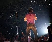 “Ubijaš me usnama”